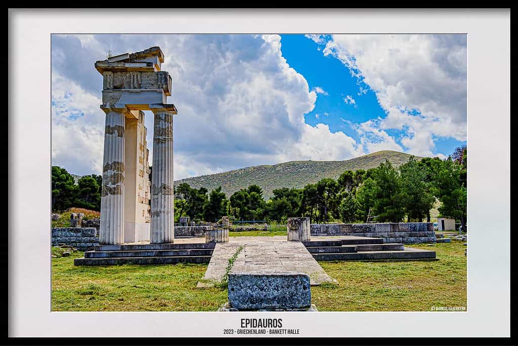 Epidauros - Antikes Theater mit beeindruckender Akustik